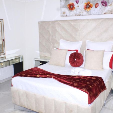 Angelocean Guest House Witbank Luaran gambar