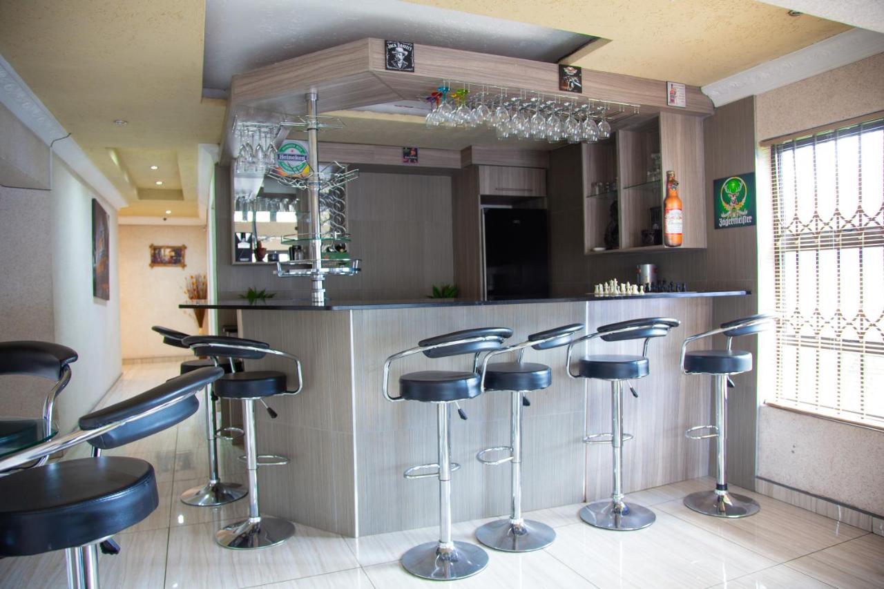 Angelocean Guest House Witbank Luaran gambar