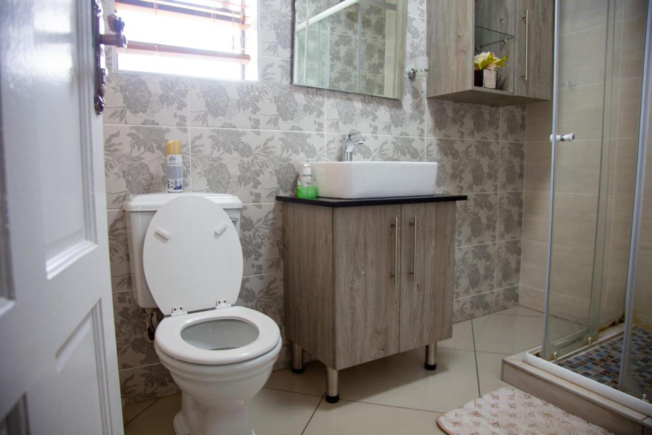 Angelocean Guest House Witbank Luaran gambar